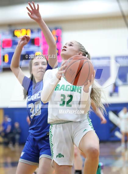 Thumbnail 2 in Warren vs Fairland (OHSAA D2 District Semifinal) photogallery.