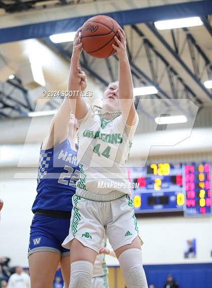 Thumbnail 1 in Warren vs Fairland (OHSAA D2 District Semifinal) photogallery.