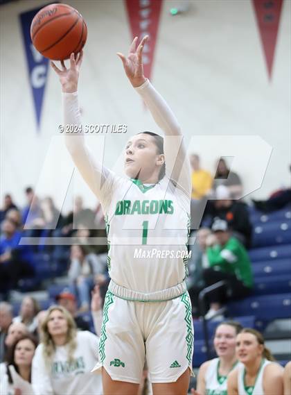 Thumbnail 2 in Warren vs Fairland (OHSAA D2 District Semifinal) photogallery.