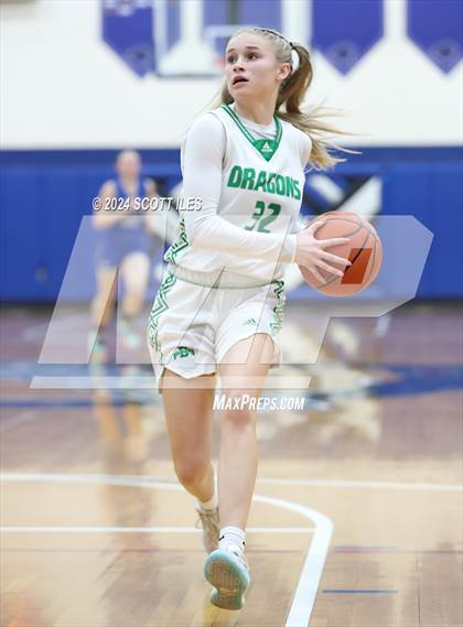 Thumbnail 2 in Warren vs Fairland (OHSAA D2 District Semifinal) photogallery.