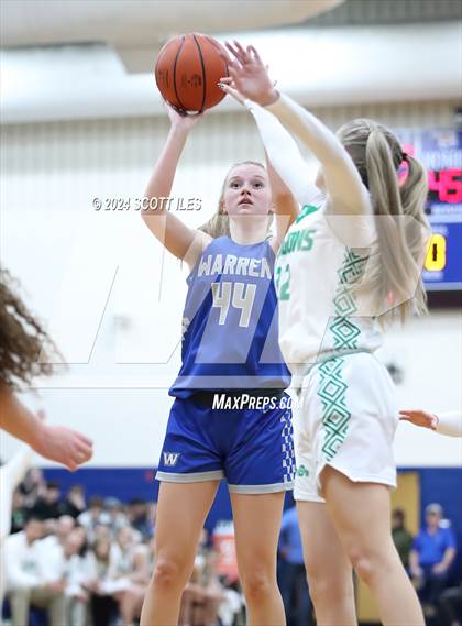 Thumbnail 1 in Warren vs Fairland (OHSAA D2 District Semifinal) photogallery.
