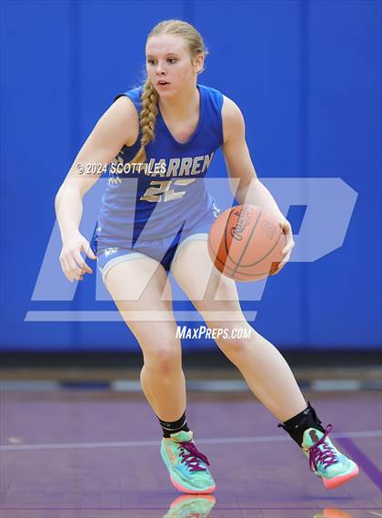Thumbnail 1 in Warren vs Fairland (OHSAA D2 District Semifinal) photogallery.