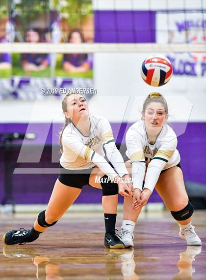 Thumbnail 1 in Incline vs. White Pine (NIAA 2A Northern playoffs) photogallery.