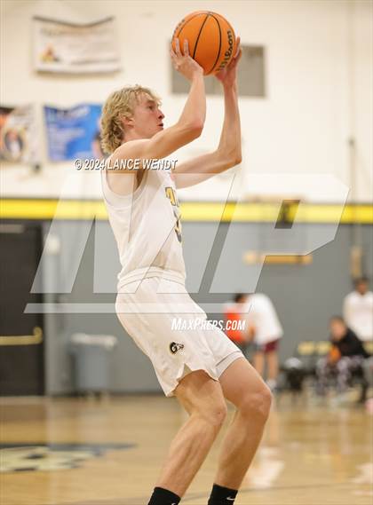 Thumbnail 3 in Highlands Ranch vs. Green Mountain photogallery.