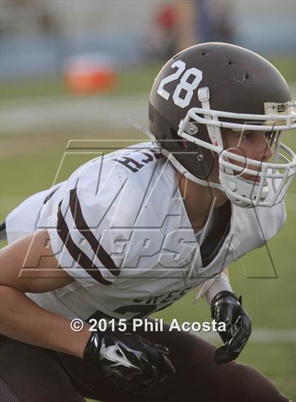 Thumbnail 3 in Bishop Amat vs Crespi photogallery.