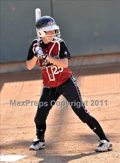 Thumbnail 2 in Edison vs. El Modena (Woodbridge Tournament) photogallery.