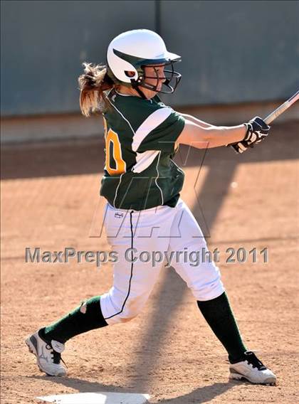 Thumbnail 1 in Edison vs. El Modena (Woodbridge Tournament) photogallery.