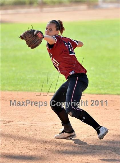 Thumbnail 3 in Edison vs. El Modena (Woodbridge Tournament) photogallery.
