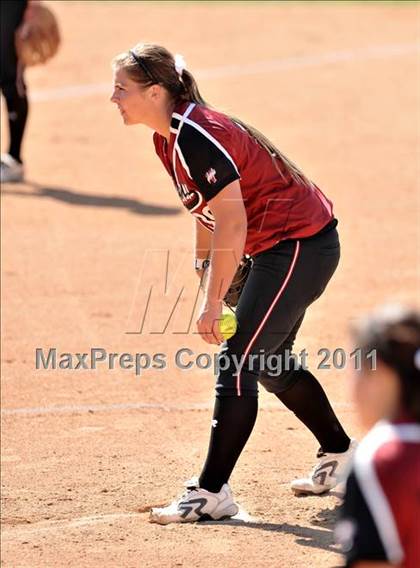 Thumbnail 1 in Edison vs. El Modena (Woodbridge Tournament) photogallery.