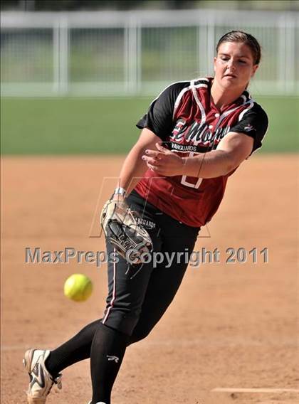 Thumbnail 2 in Edison vs. El Modena (Woodbridge Tournament) photogallery.