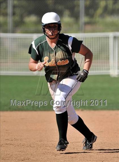 Thumbnail 1 in Edison vs. El Modena (Woodbridge Tournament) photogallery.