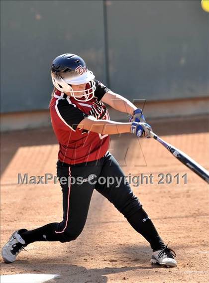 Thumbnail 3 in Edison vs. El Modena (Woodbridge Tournament) photogallery.