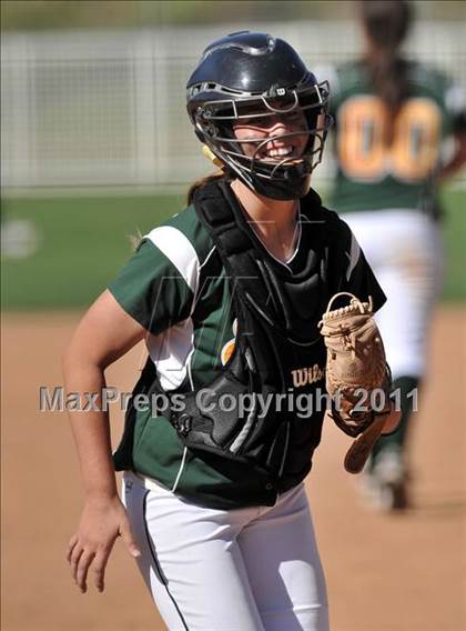 Thumbnail 3 in Edison vs. El Modena (Woodbridge Tournament) photogallery.