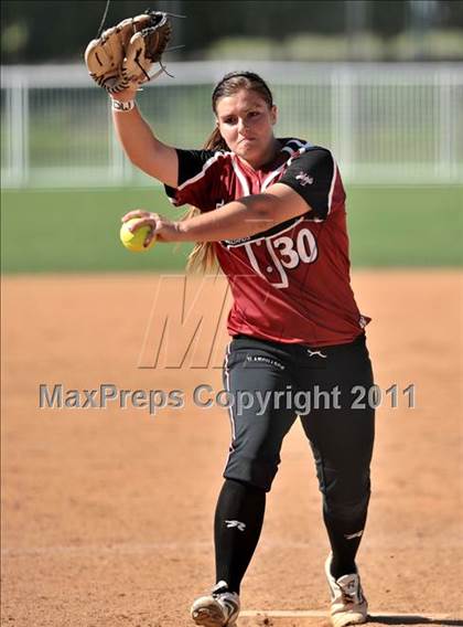 Thumbnail 3 in Edison vs. El Modena (Woodbridge Tournament) photogallery.