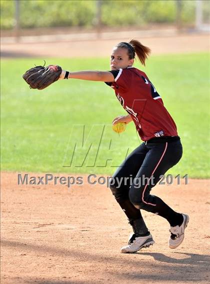 Thumbnail 2 in Edison vs. El Modena (Woodbridge Tournament) photogallery.