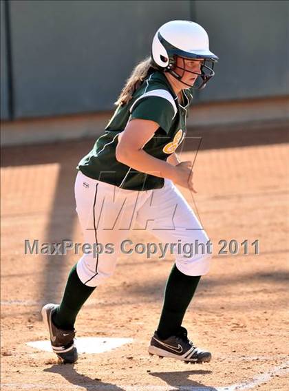 Thumbnail 1 in Edison vs. El Modena (Woodbridge Tournament) photogallery.
