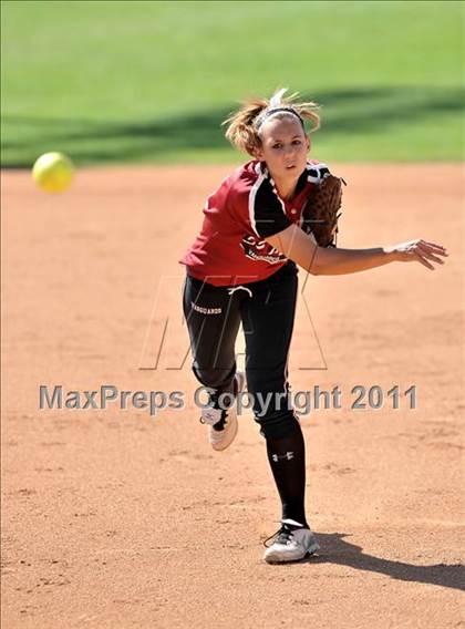 Thumbnail 1 in Edison vs. El Modena (Woodbridge Tournament) photogallery.