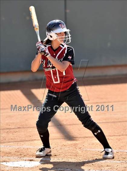 Thumbnail 1 in Edison vs. El Modena (Woodbridge Tournament) photogallery.