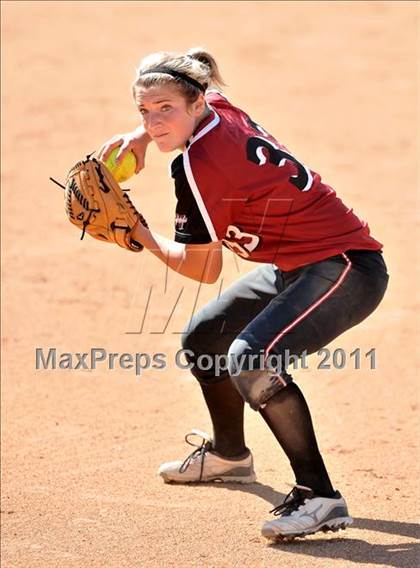Thumbnail 3 in Edison vs. El Modena (Woodbridge Tournament) photogallery.