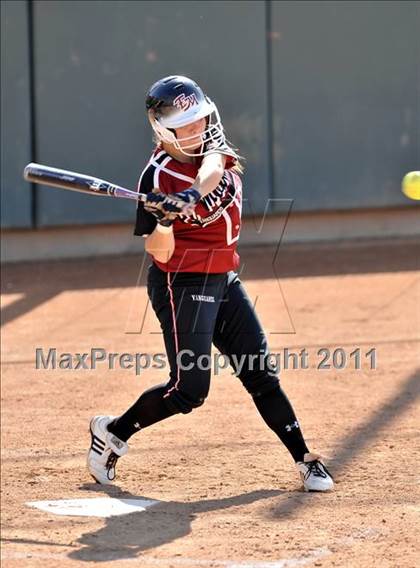 Thumbnail 1 in Edison vs. El Modena (Woodbridge Tournament) photogallery.