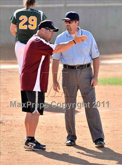 Thumbnail 2 in Edison vs. El Modena (Woodbridge Tournament) photogallery.