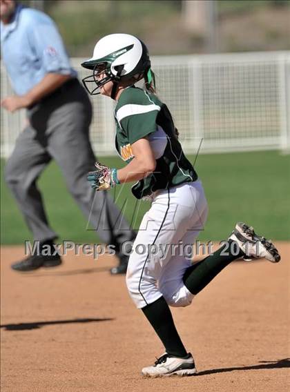Thumbnail 2 in Edison vs. El Modena (Woodbridge Tournament) photogallery.