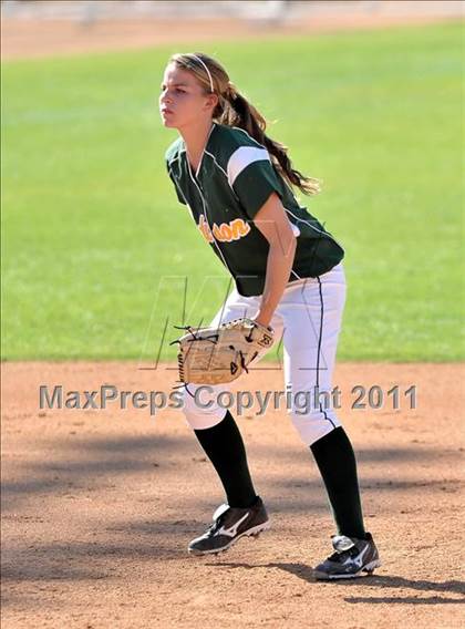Thumbnail 1 in Edison vs. El Modena (Woodbridge Tournament) photogallery.