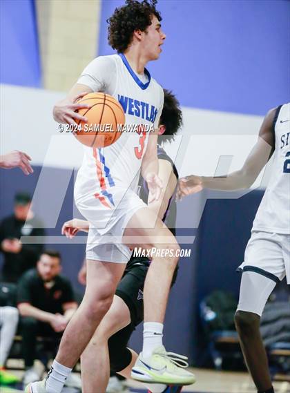 Thumbnail 3 in East vs West (Battle of the Valley All-Star Game) photogallery.