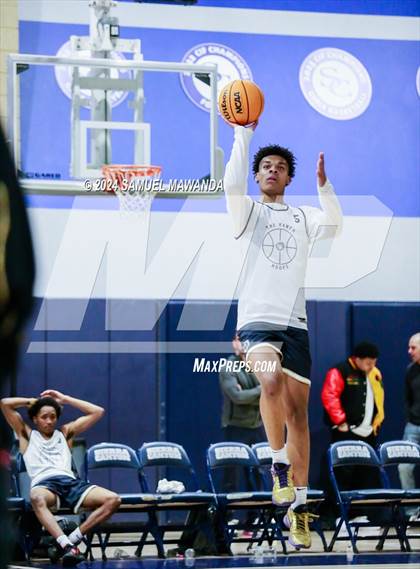 Thumbnail 3 in East vs West (Battle of the Valley All-Star Game) photogallery.