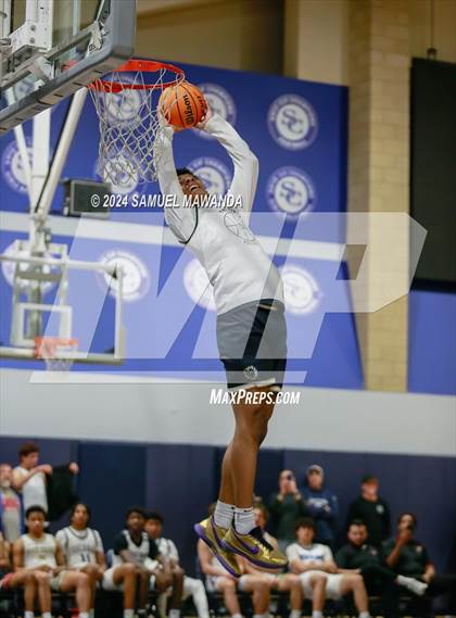 Thumbnail 3 in East vs West (Battle of the Valley All-Star Game) photogallery.
