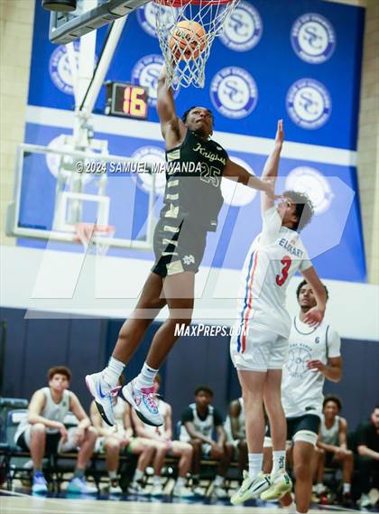 Thumbnail 1 in East vs West (Battle of the Valley All-Star Game) photogallery.