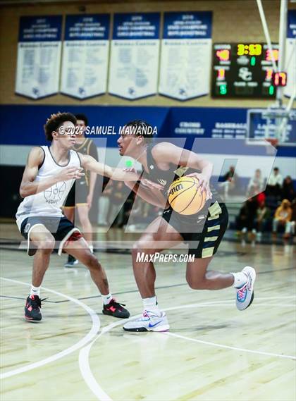 Thumbnail 3 in East vs West (Battle of the Valley All-Star Game) photogallery.