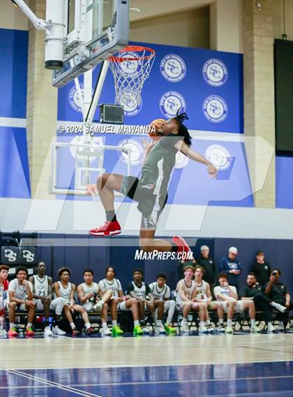 Thumbnail 3 in East vs West (Battle of the Valley All-Star Game) photogallery.