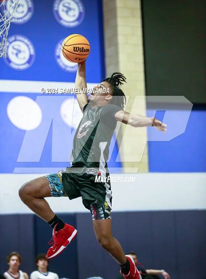 Thumbnail 2 in East vs West (Battle of the Valley All-Star Game) photogallery.