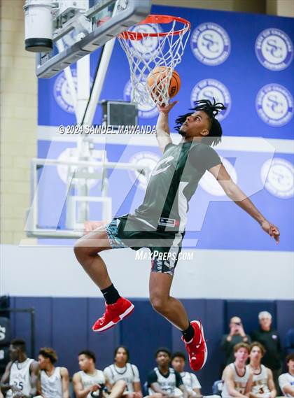 Thumbnail 2 in East vs West (Battle of the Valley All-Star Game) photogallery.