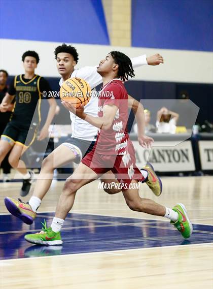 Thumbnail 3 in East vs West (Battle of the Valley All-Star Game) photogallery.