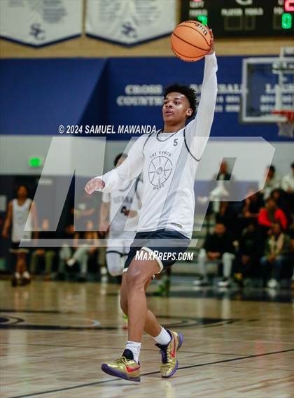 Thumbnail 3 in East vs West (Battle of the Valley All-Star Game) photogallery.