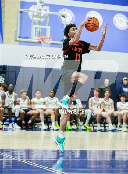 Thumbnail 2 in East vs West (Battle of the Valley All-Star Game) photogallery.