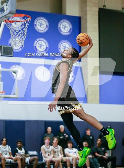 Thumbnail 2 in East vs West (Battle of the Valley All-Star Game) photogallery.