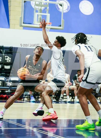 Thumbnail 3 in East vs West (Battle of the Valley All-Star Game) photogallery.