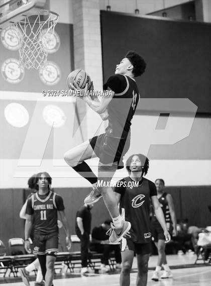 Thumbnail 3 in East vs West (Battle of the Valley All-Star Game) photogallery.