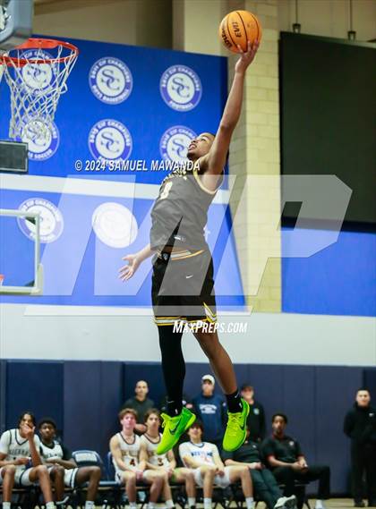 Thumbnail 3 in East vs West (Battle of the Valley All-Star Game) photogallery.