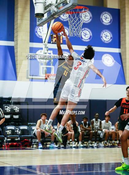 Thumbnail 1 in East vs West (Battle of the Valley All-Star Game) photogallery.