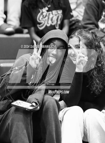 Thumbnail 1 in East vs West (Battle of the Valley All-Star Game) photogallery.