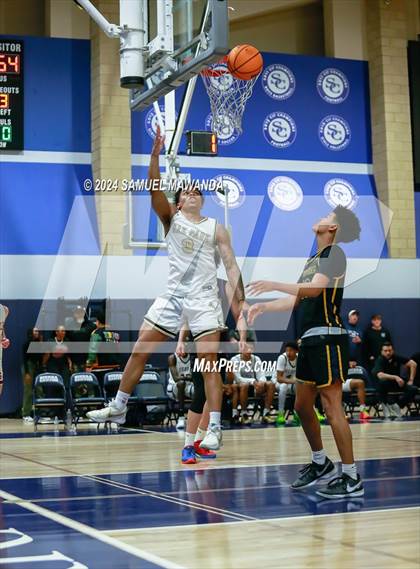 Thumbnail 3 in East vs West (Battle of the Valley All-Star Game) photogallery.