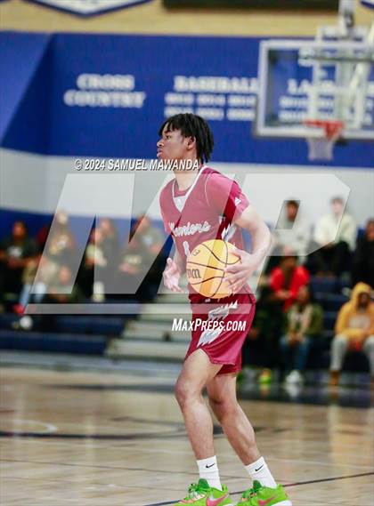 Thumbnail 1 in East vs West (Battle of the Valley All-Star Game) photogallery.