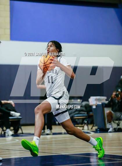 Thumbnail 2 in East vs West (Battle of the Valley All-Star Game) photogallery.
