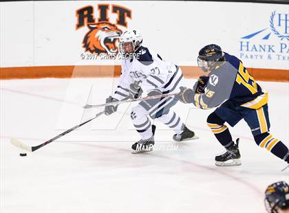 Thumbnail 2 in Victor vs. Pittsford (Section 5 Class A Semifinal) photogallery.