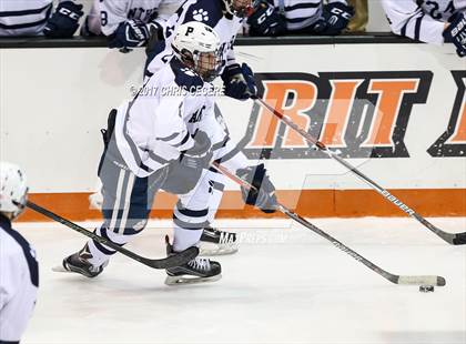 Thumbnail 3 in Victor vs. Pittsford (Section 5 Class A Semifinal) photogallery.