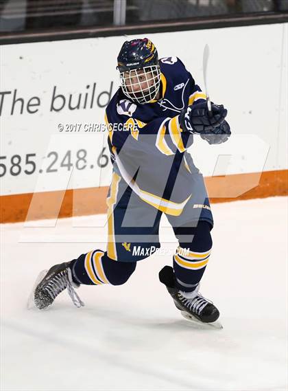 Thumbnail 2 in Victor vs. Pittsford (Section 5 Class A Semifinal) photogallery.